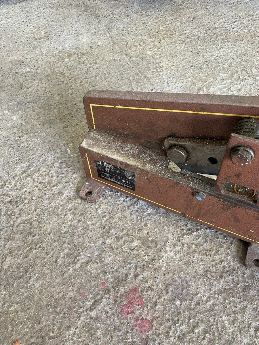 metal shears - Image 3
