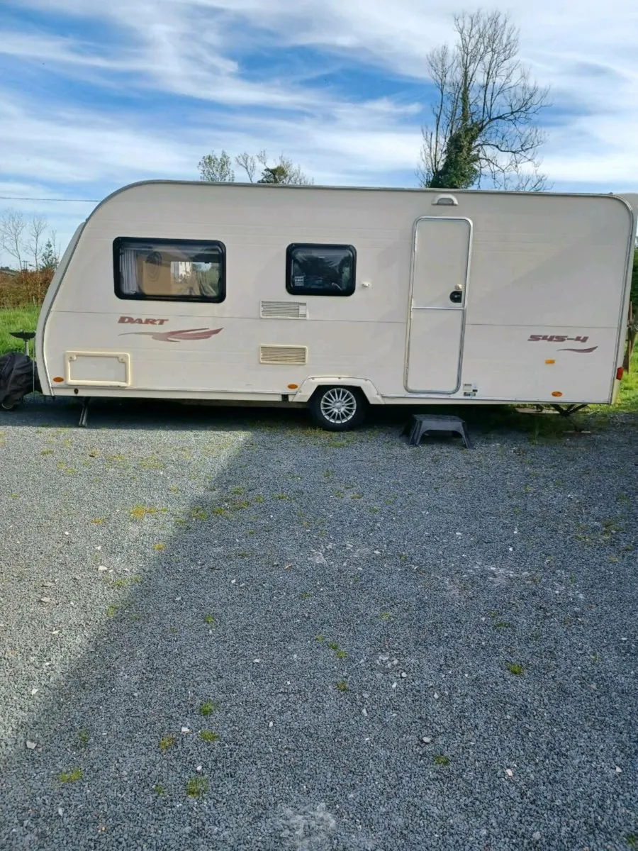 4 Berth Avondale Dart Caravan - Image 3