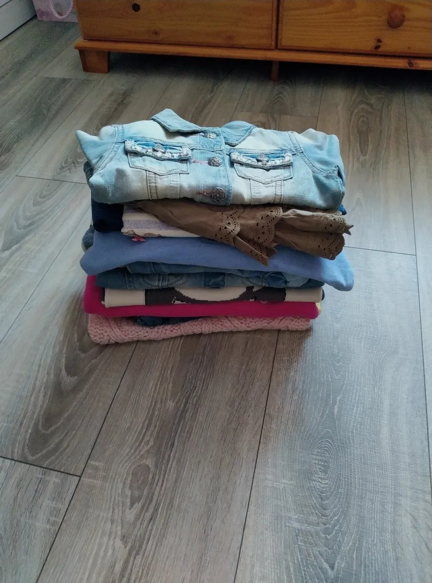 Girls clothes 3-4 years - Image 1