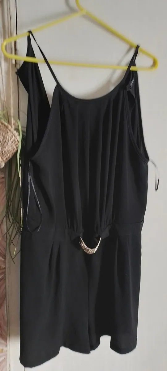 Crossdresser? Lingerie bodysuits chemises etc - Image 3