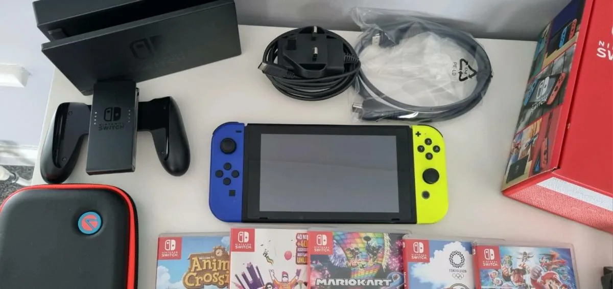 Nintendo Switch - Image 3
