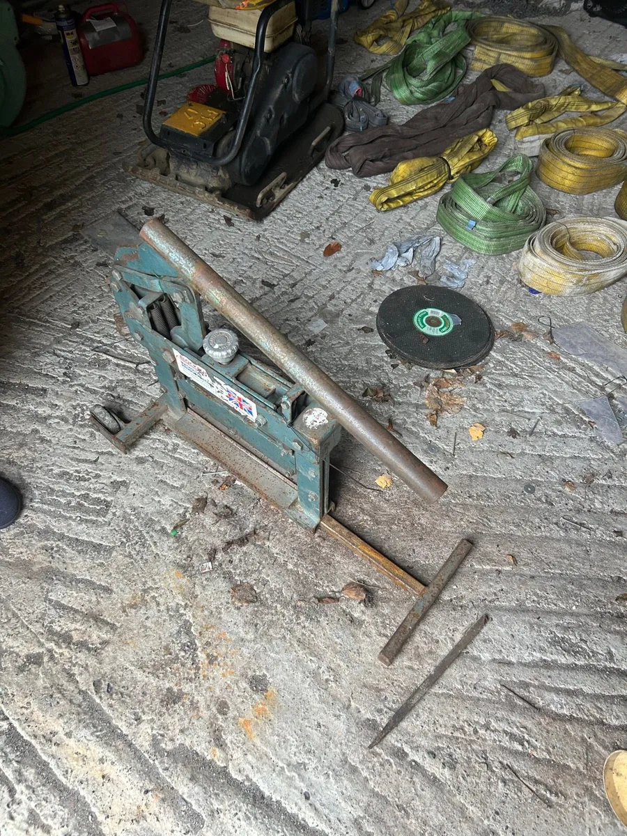 Brick Cutter