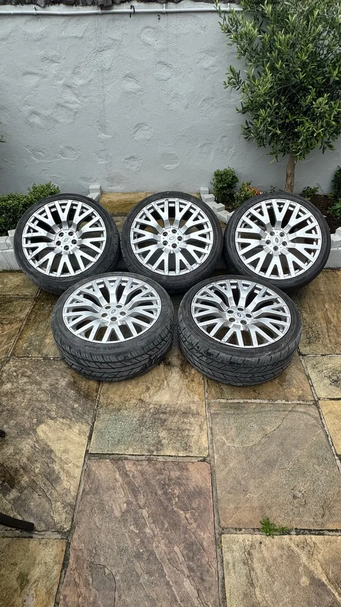 22” Kahn Alloys - Image 1