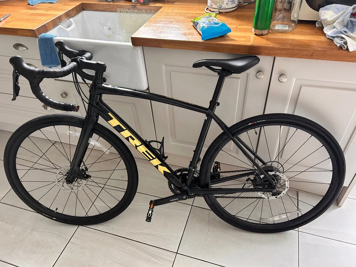 Trek Al Domane 2 road bike/ racing bike - Image 3