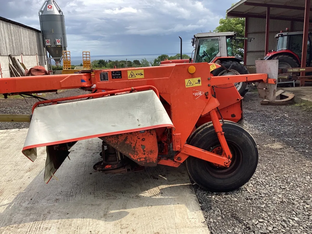 Kuhn 302 G  mower conditioner - Image 3