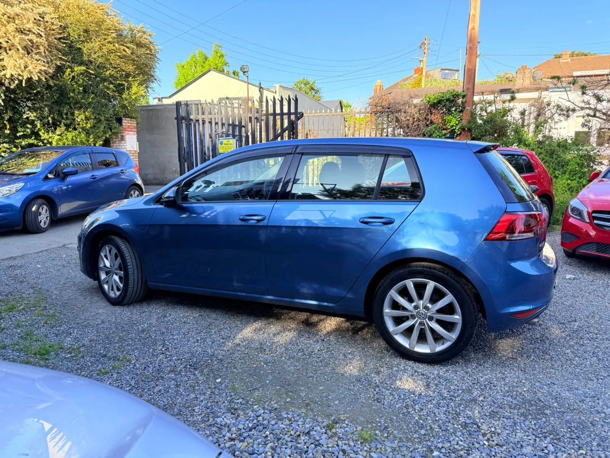 Volkswagen Golf Automatic Tsi 1.4L - Image 4