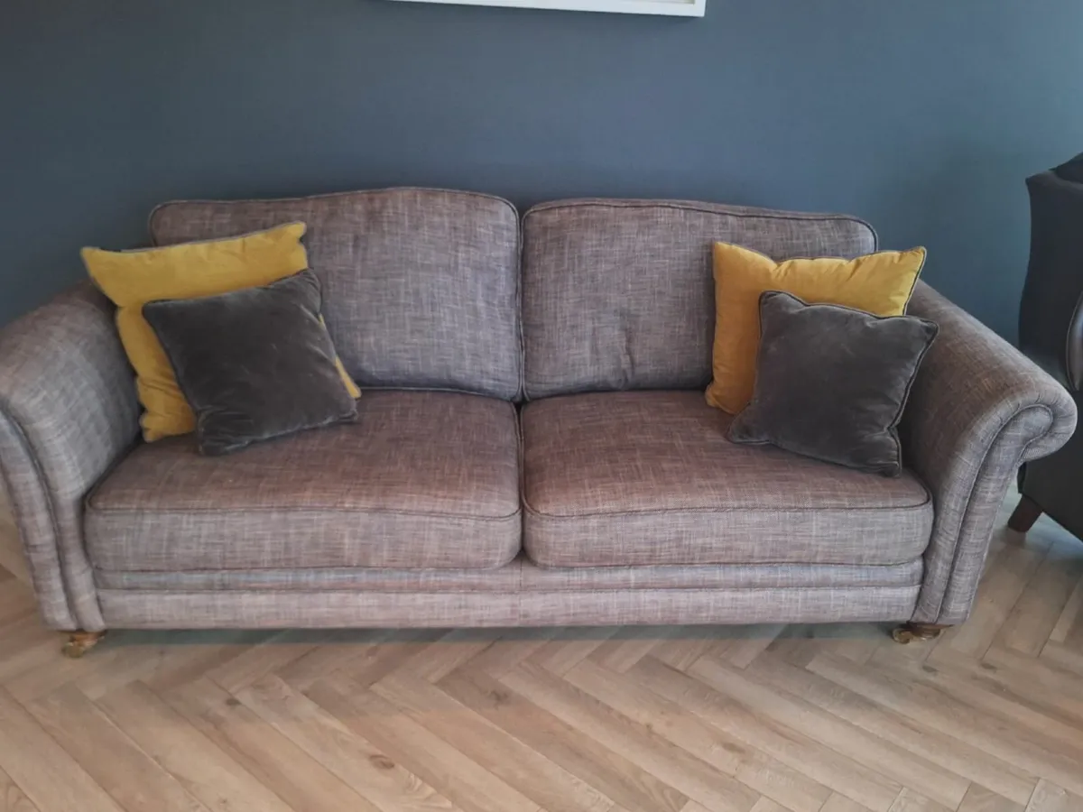 Sofa - Image 3