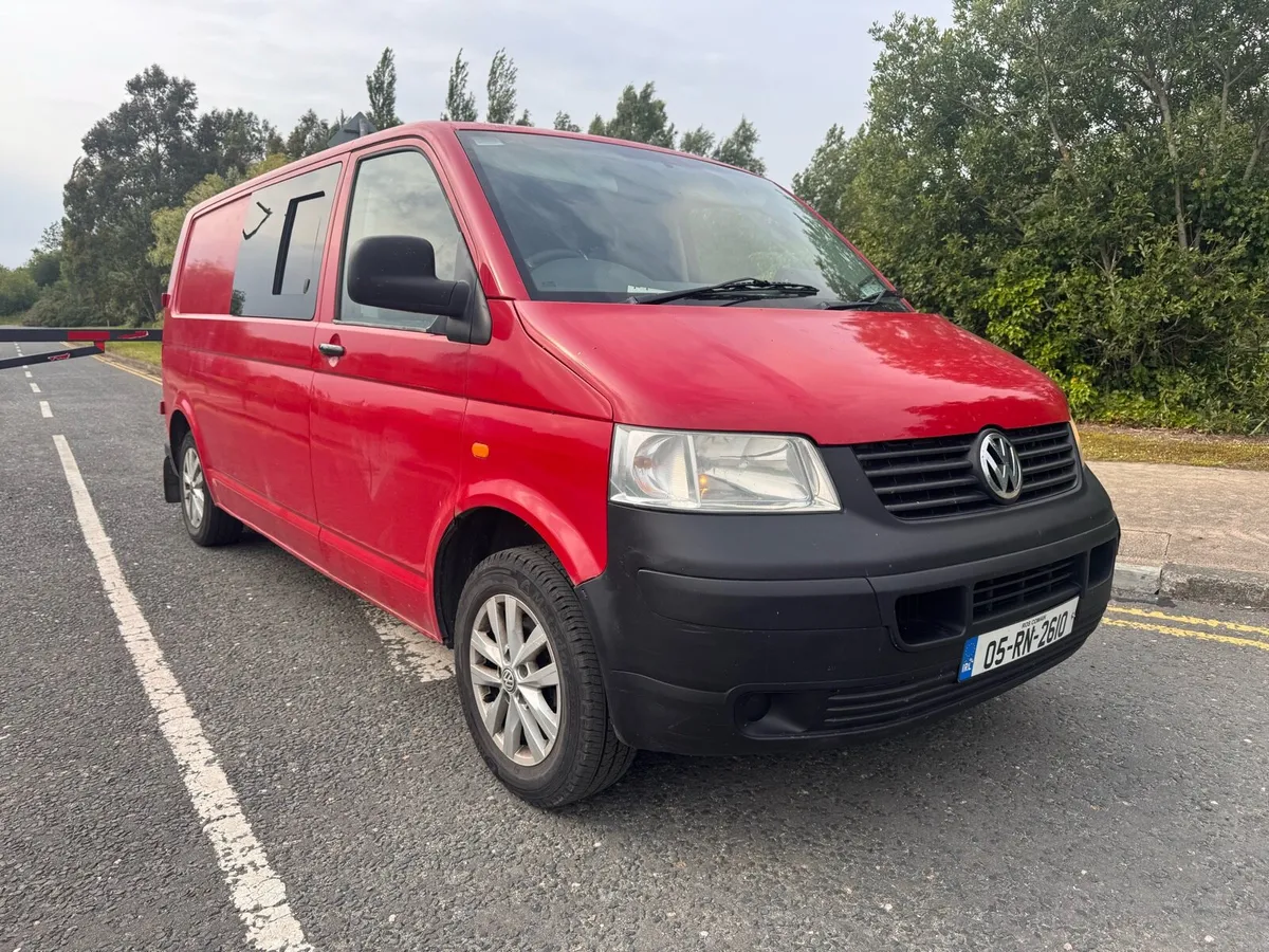 T5 Volkswagen Transporter - Image 1