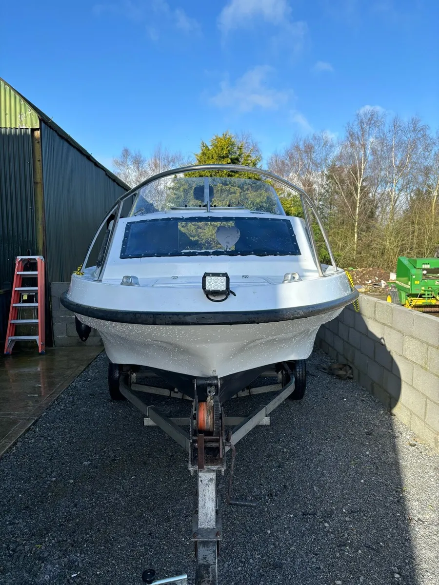 Boat - Image 1