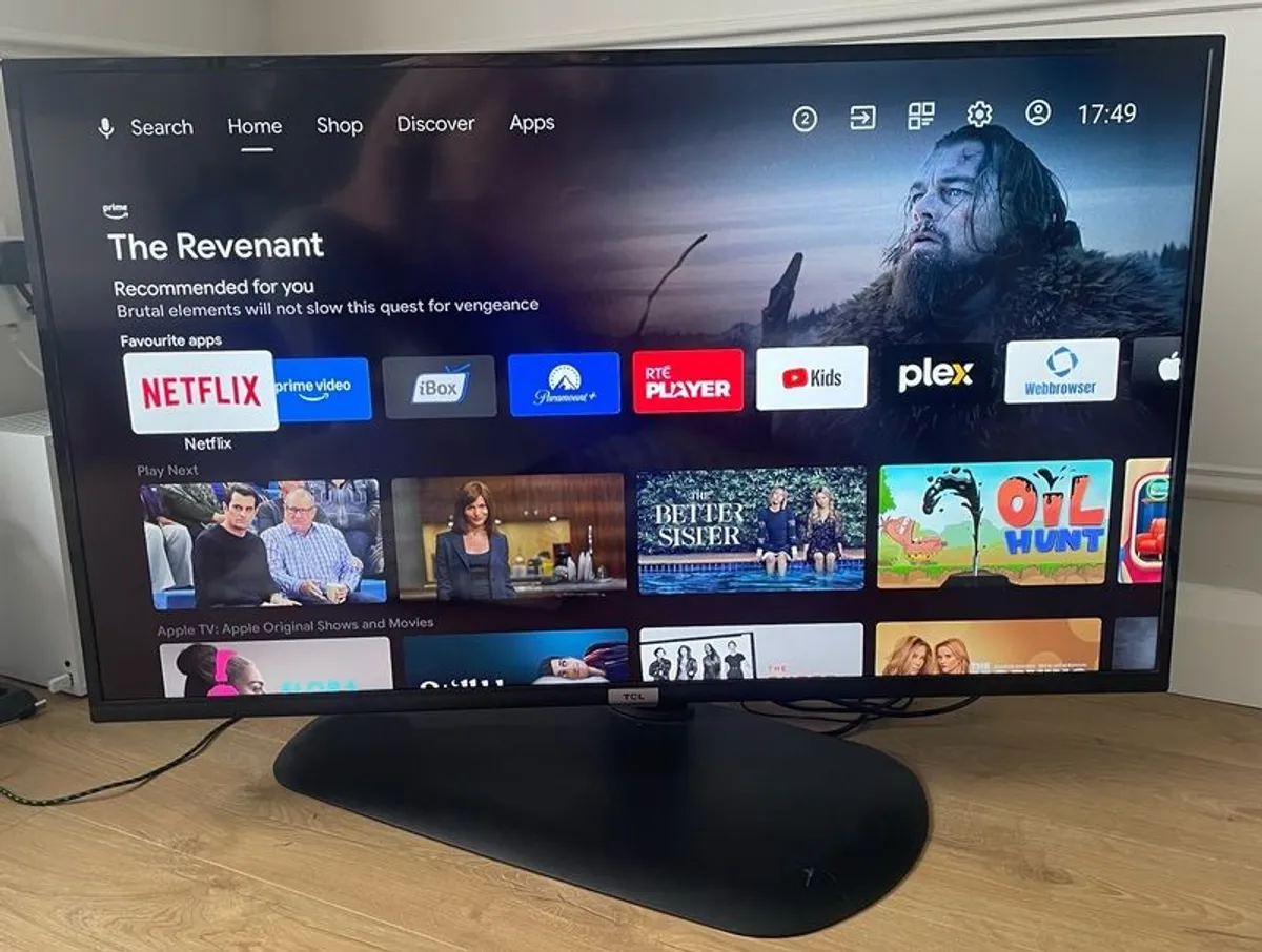 TCL 43 inch smart TV + stand