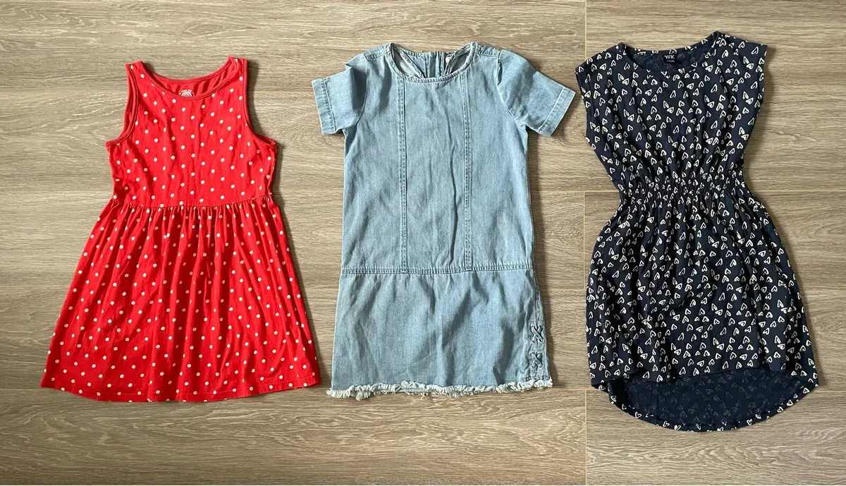 Girls Clothes Bundle: 8-9yrs - Image 1
