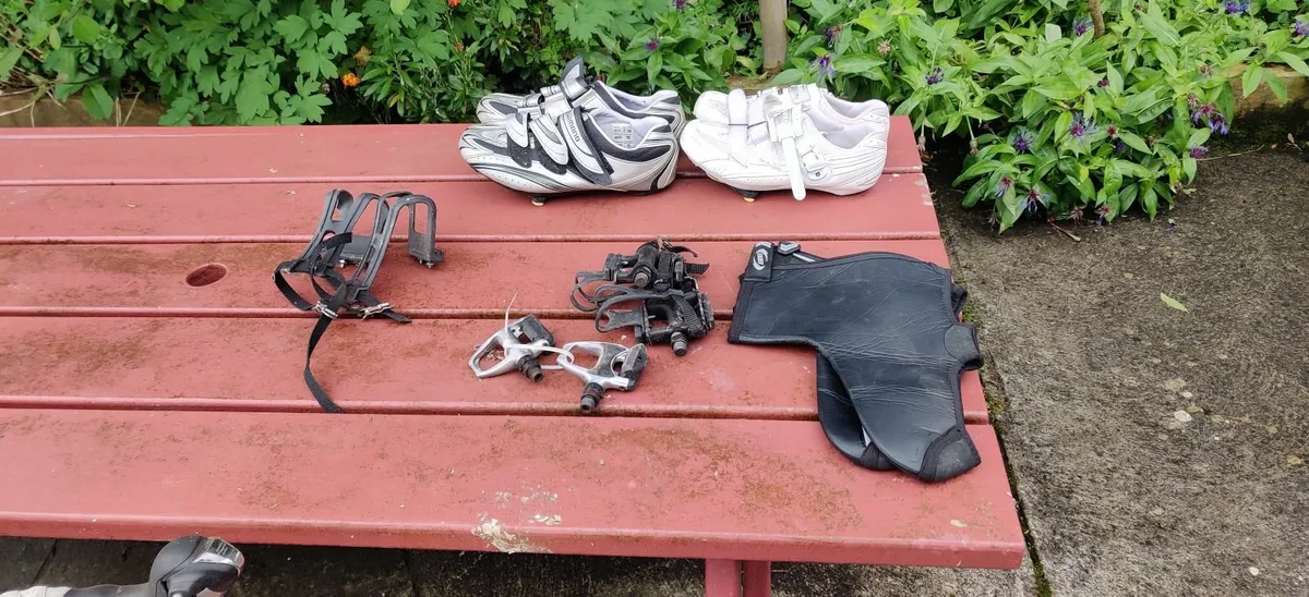 Ladies & Men's Trek 1.5 Road Bikes +Cycling Shoes - Image 3