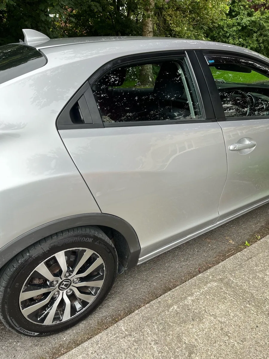 Honda Civic 2014 1.6 I-DTEC - Image 3