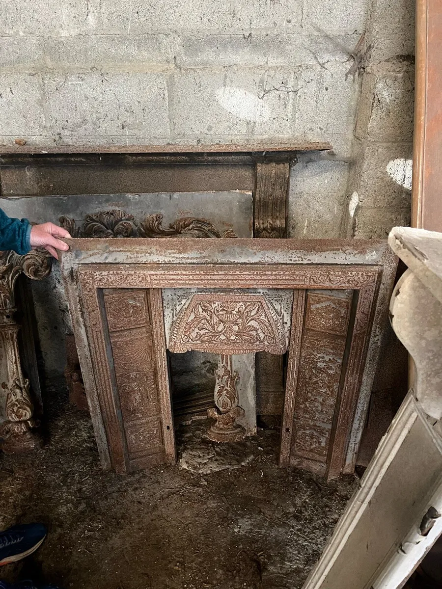 Fire surrounds - Image 3