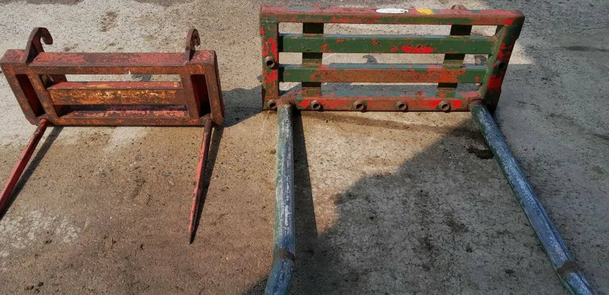 Bale Handlers - Image 2