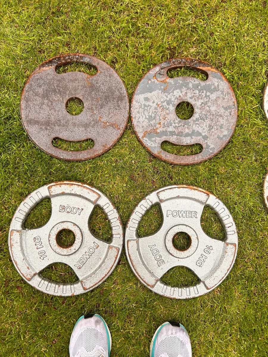 Olympic bar Assorted Weights 5kg 10kg 20kg - Image 3
