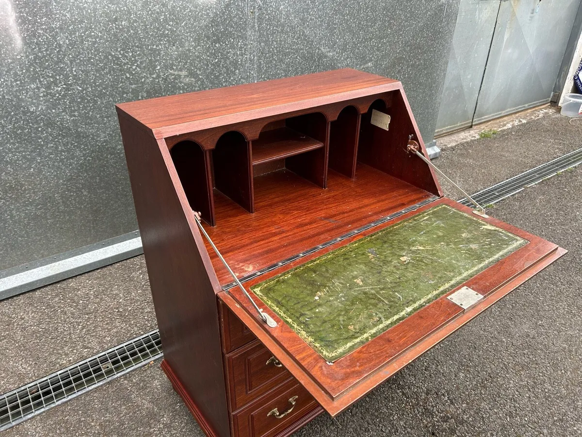 Writing Bureau  - Image 3