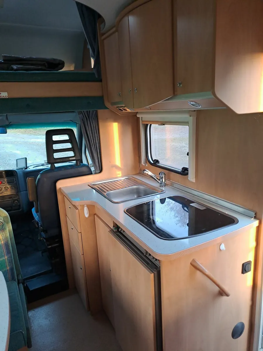 Camper - Image 3