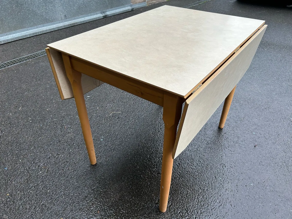 Traditional Drop-leaf Table - Image 3