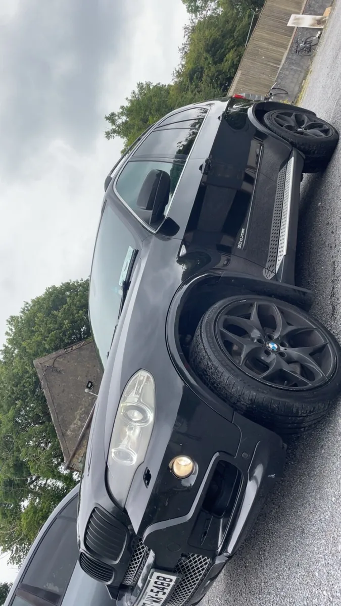 BMW X5 - Image 2