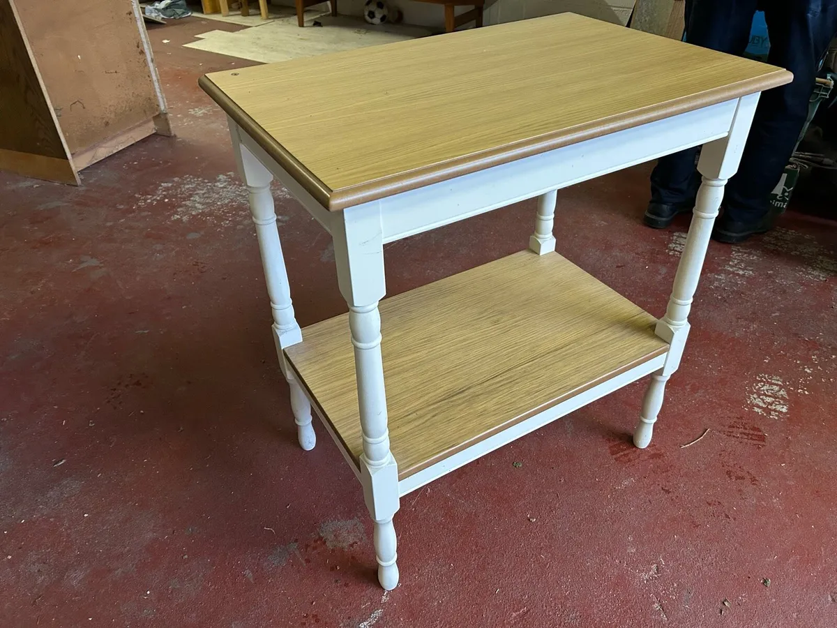 Two tier table - Image 1