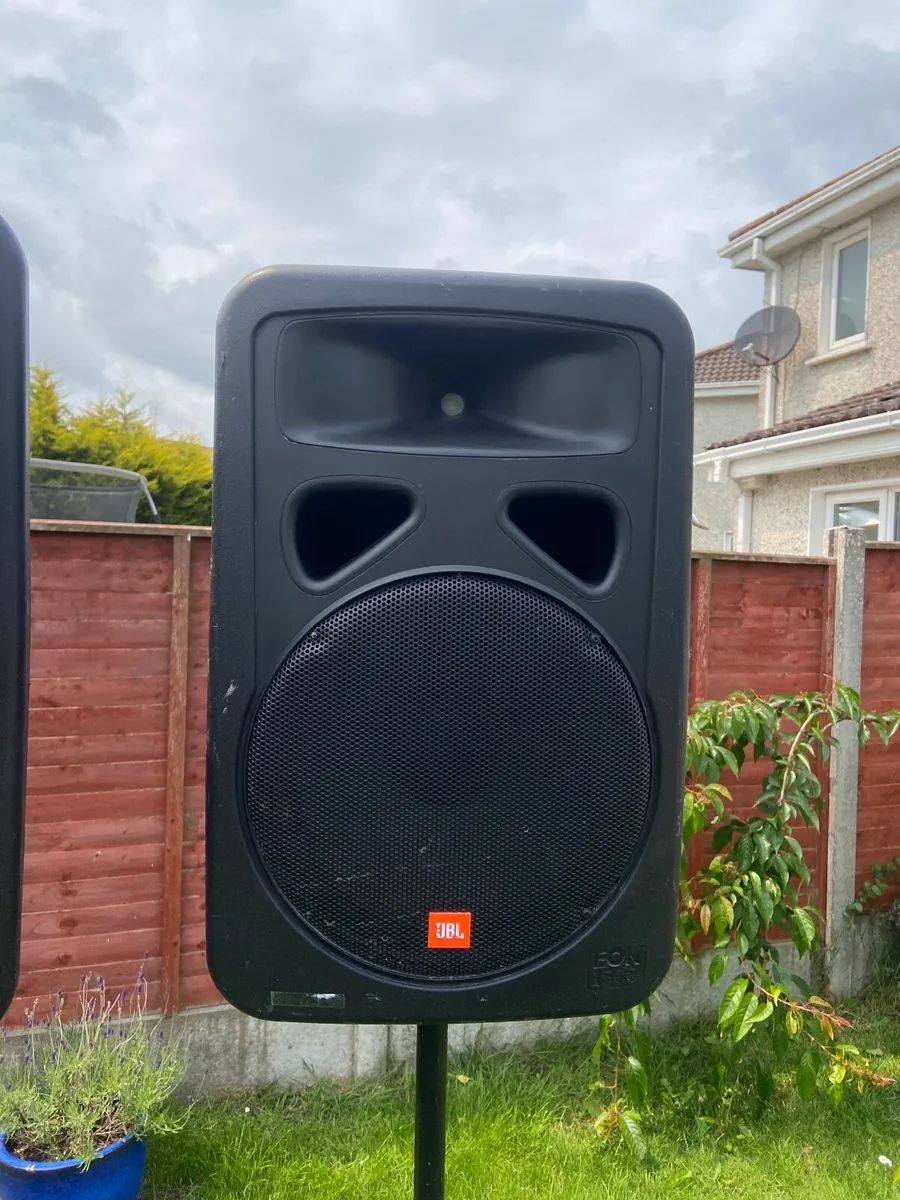 Speakers - Image 3