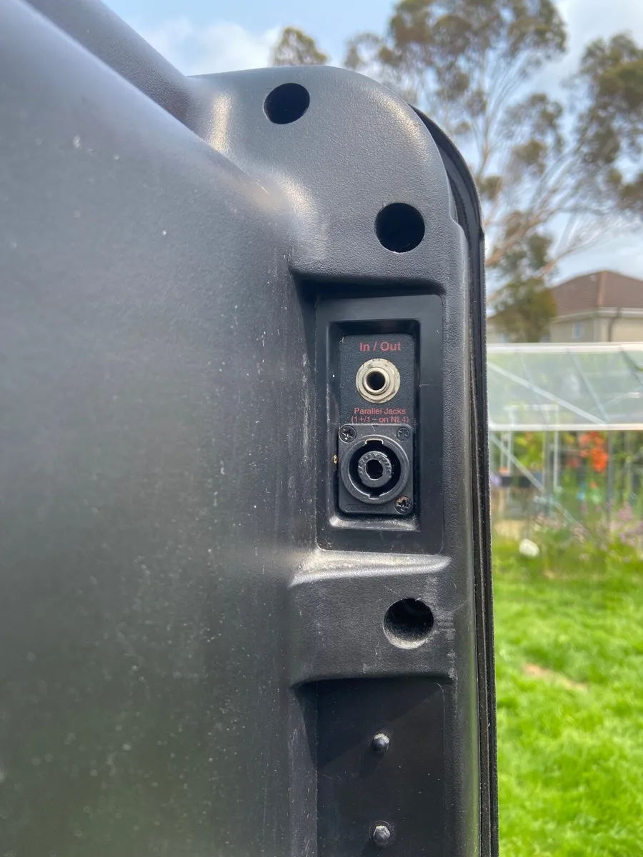 Speakers - Image 4