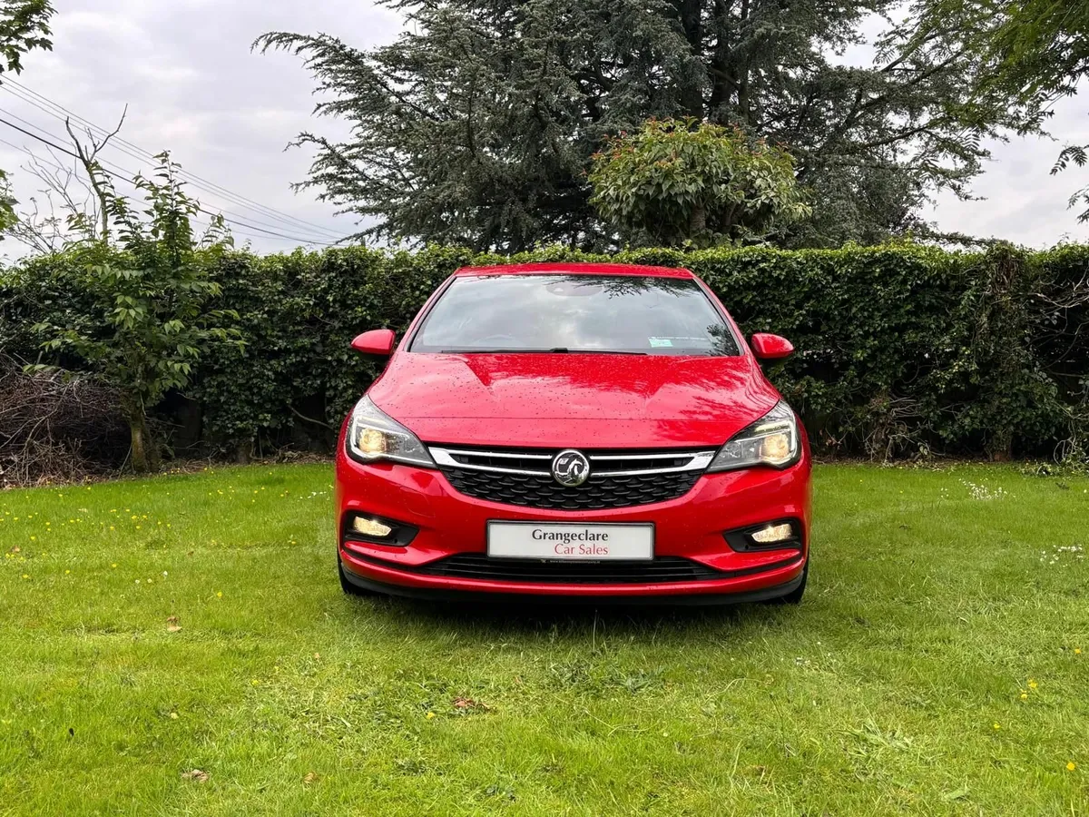 Top Spec '16 Astra 1.6 CDTI SRi 136BHP Nav S/S - Image 2