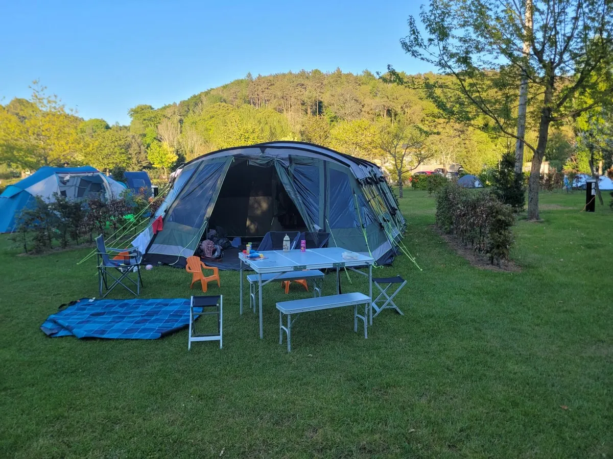 Huge Family tent - Image 4