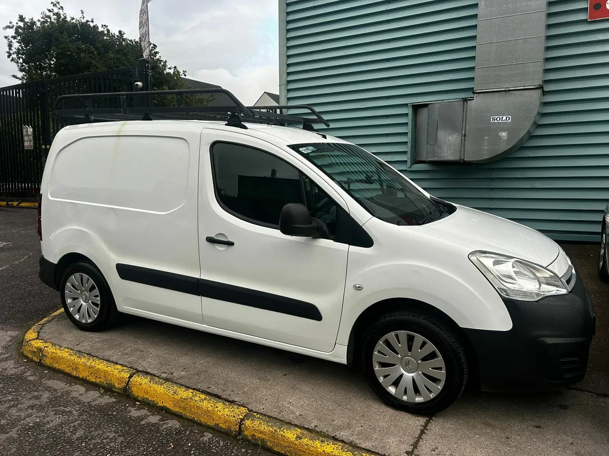 181 Citroën berlingo 3 seater Test 8-25 - Image 1