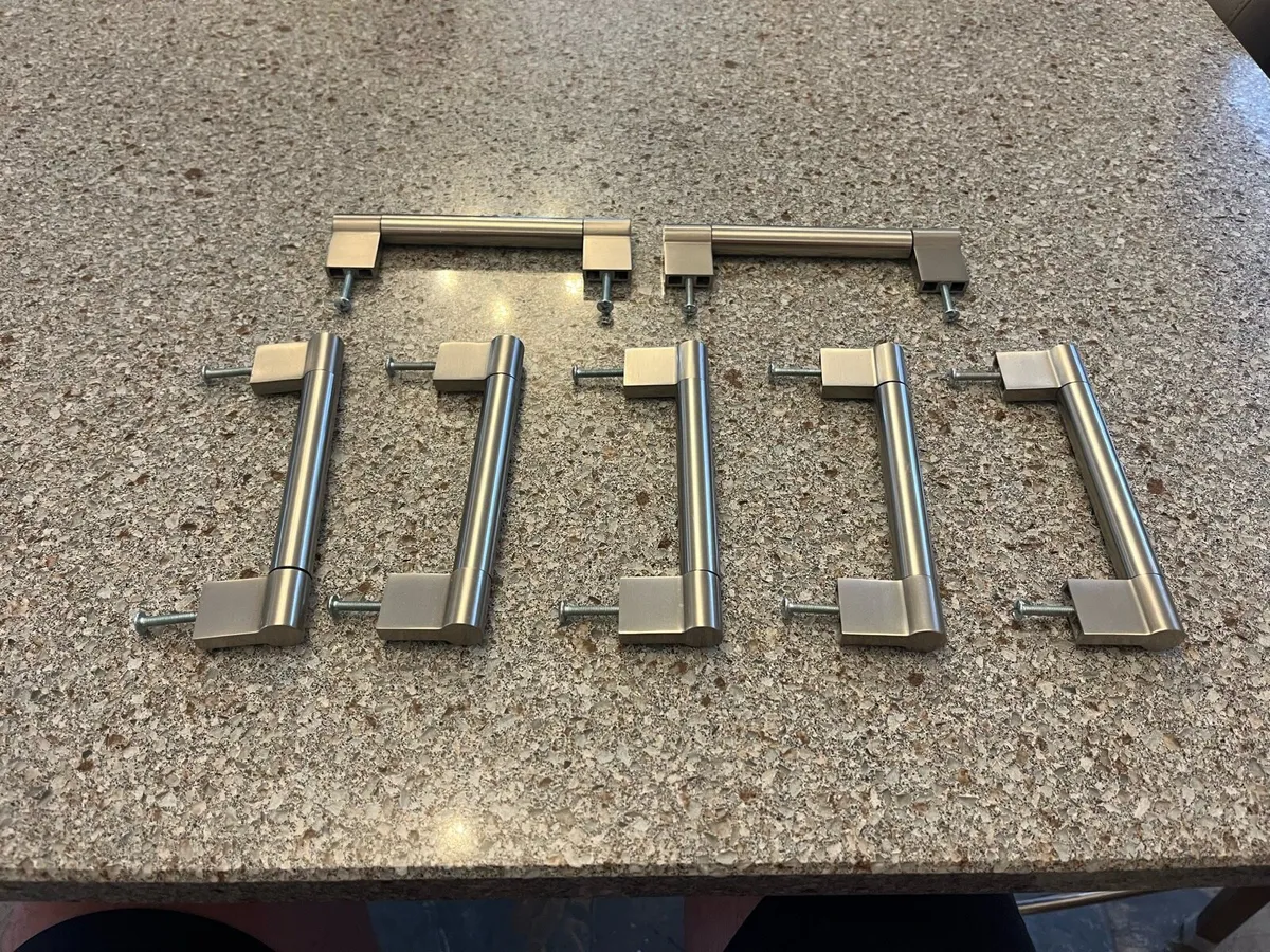 Wardrobe Door handles - free