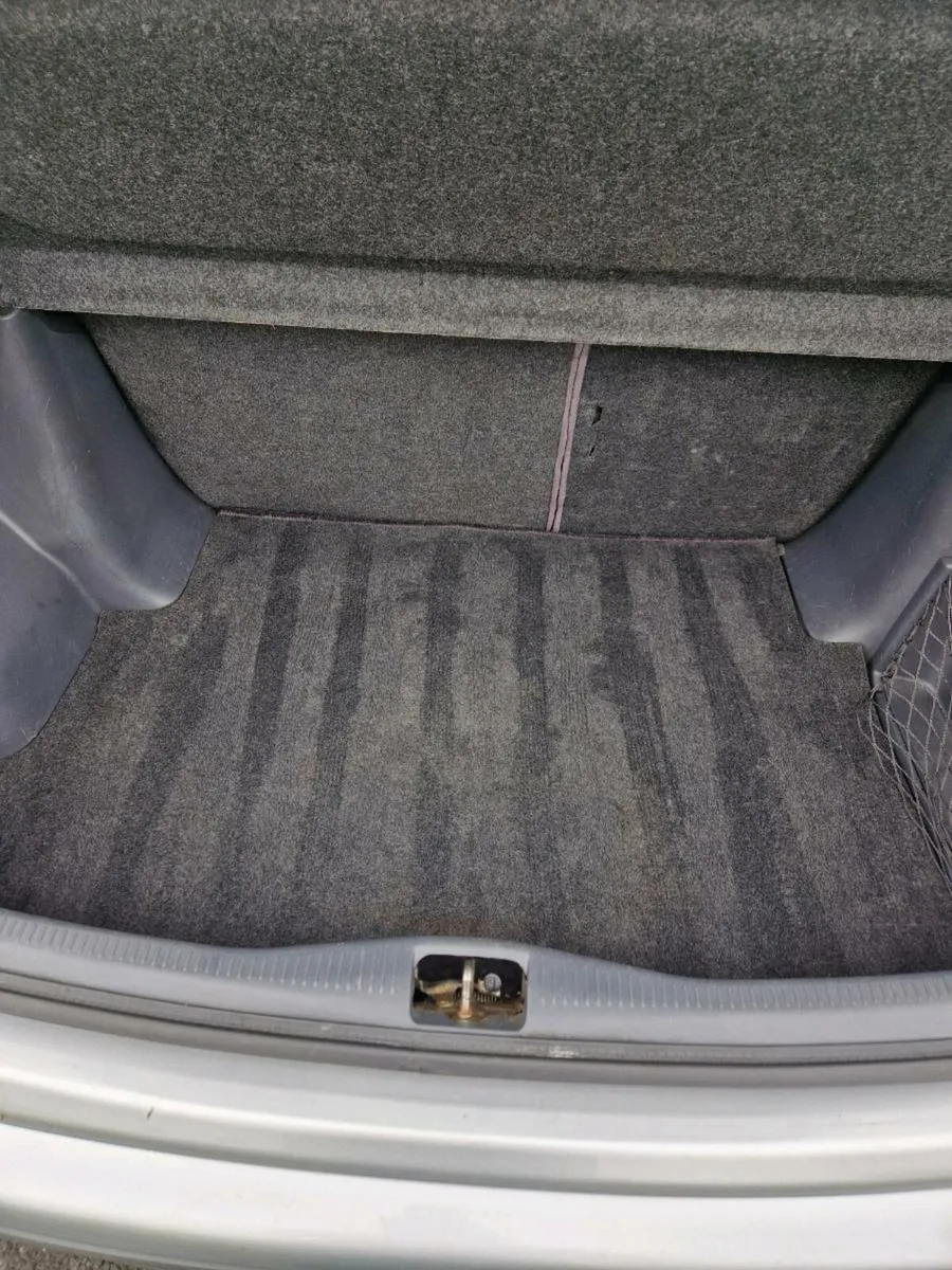 Toyota corolla e11 sr - Image 4