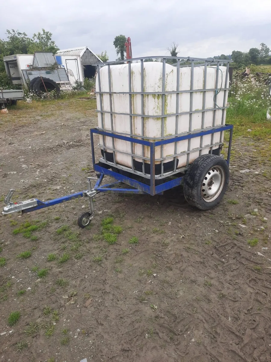 Water bowser - Image 2