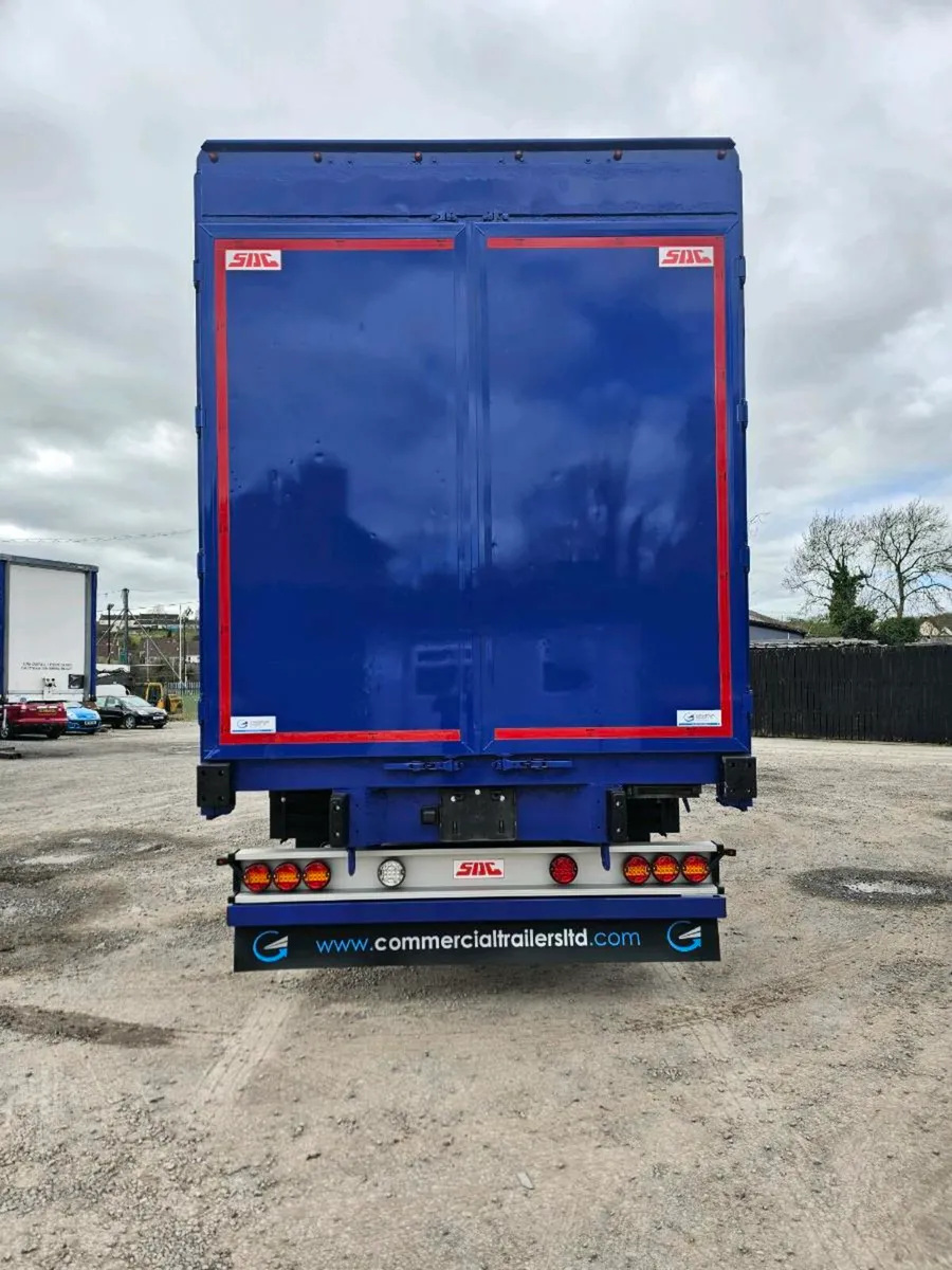2013 SDC CURTAINSIDER - Image 3