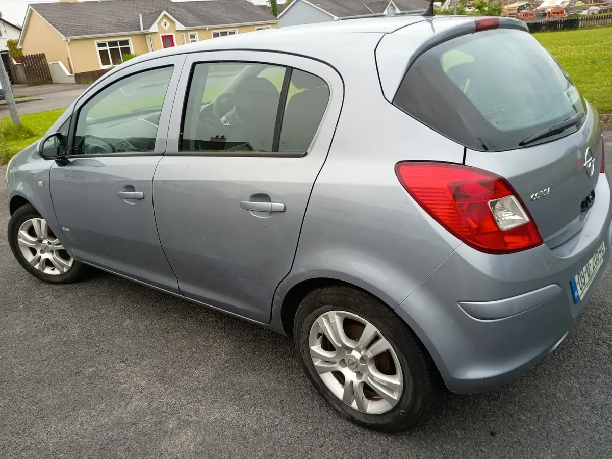 Opel Corsa 1.2 petrol - Image 3