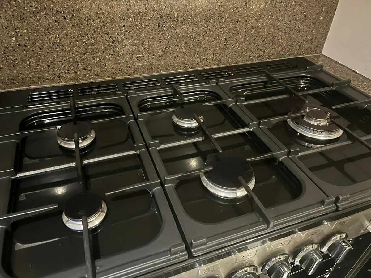 Rangemaster Cooker Professional + 100 Dual Fuel - Image 3