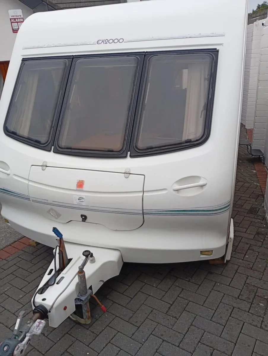 4 berth elddis caravan - Image 1