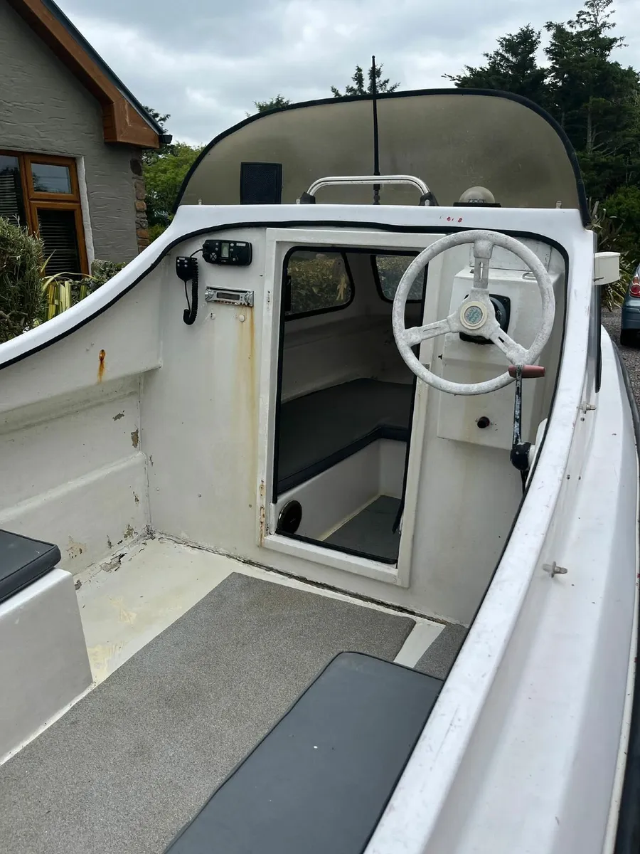 Boat - Image 3