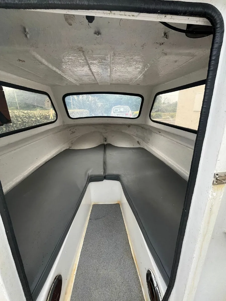 Boat - Image 4