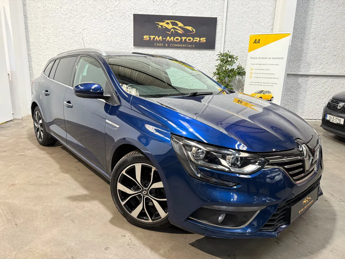 Renault Megane 2019 - Image 1