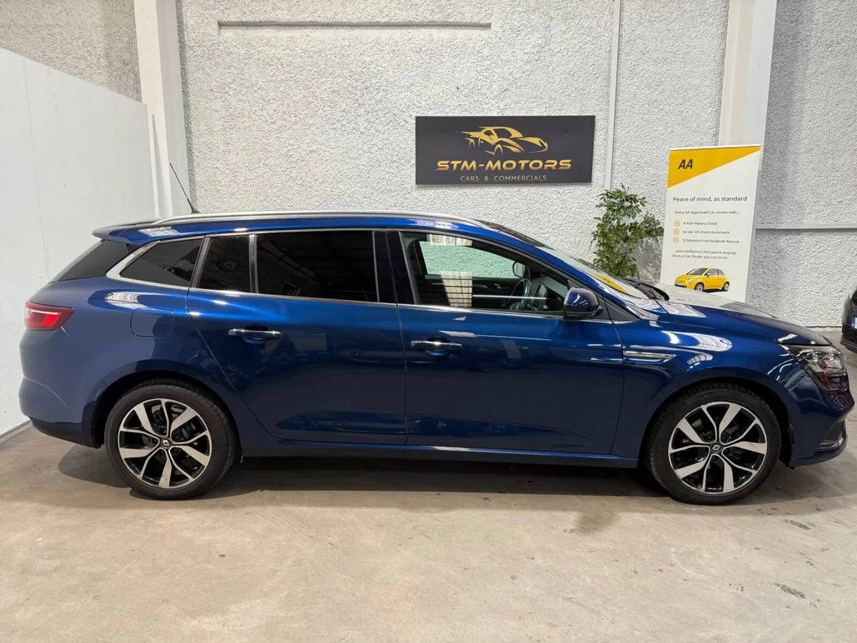 Renault Megane 2019 - Image 3