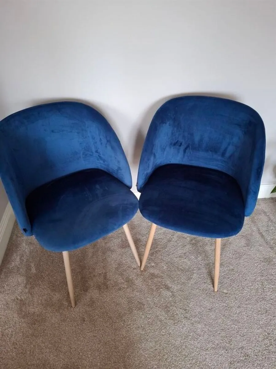 Velvet chairs - Image 1