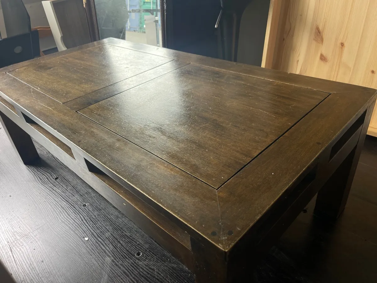 Coffee table - Image 1