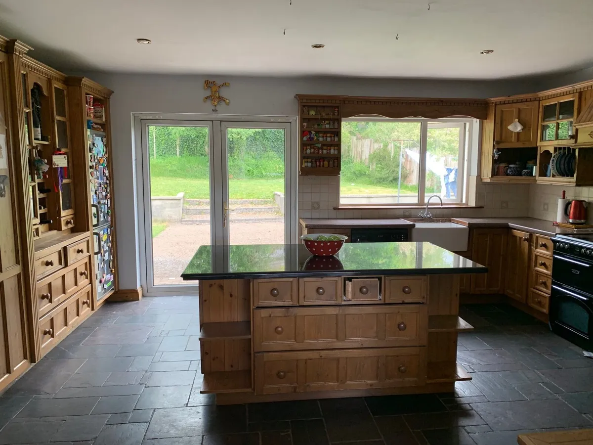 Solid Wood Kitchen - Image 4