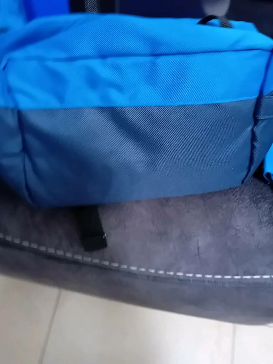 CABIN SIZE HARD TYPE SUITCASE NEW - Image 3