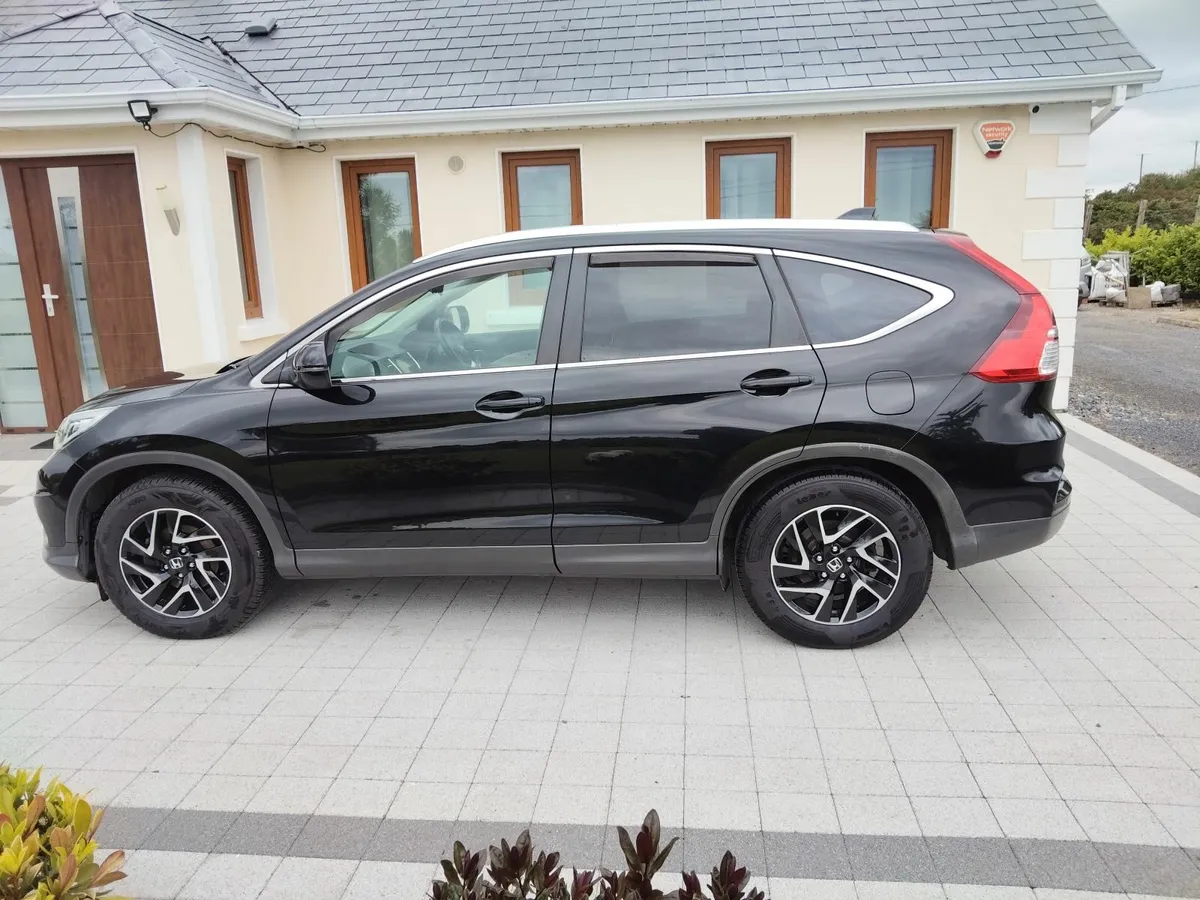 Honda CR-V 2018 - Image 2