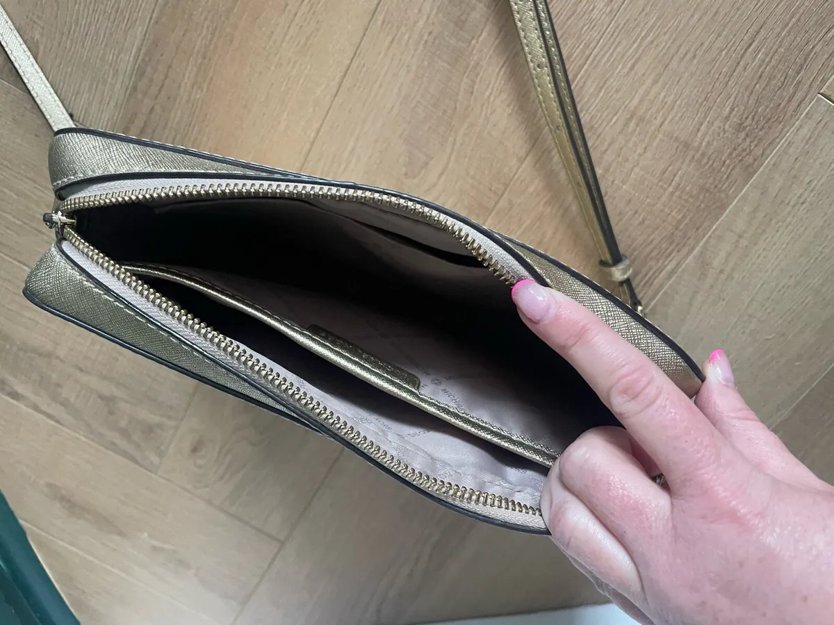 Gold Michael Kors Handbag - Image 3