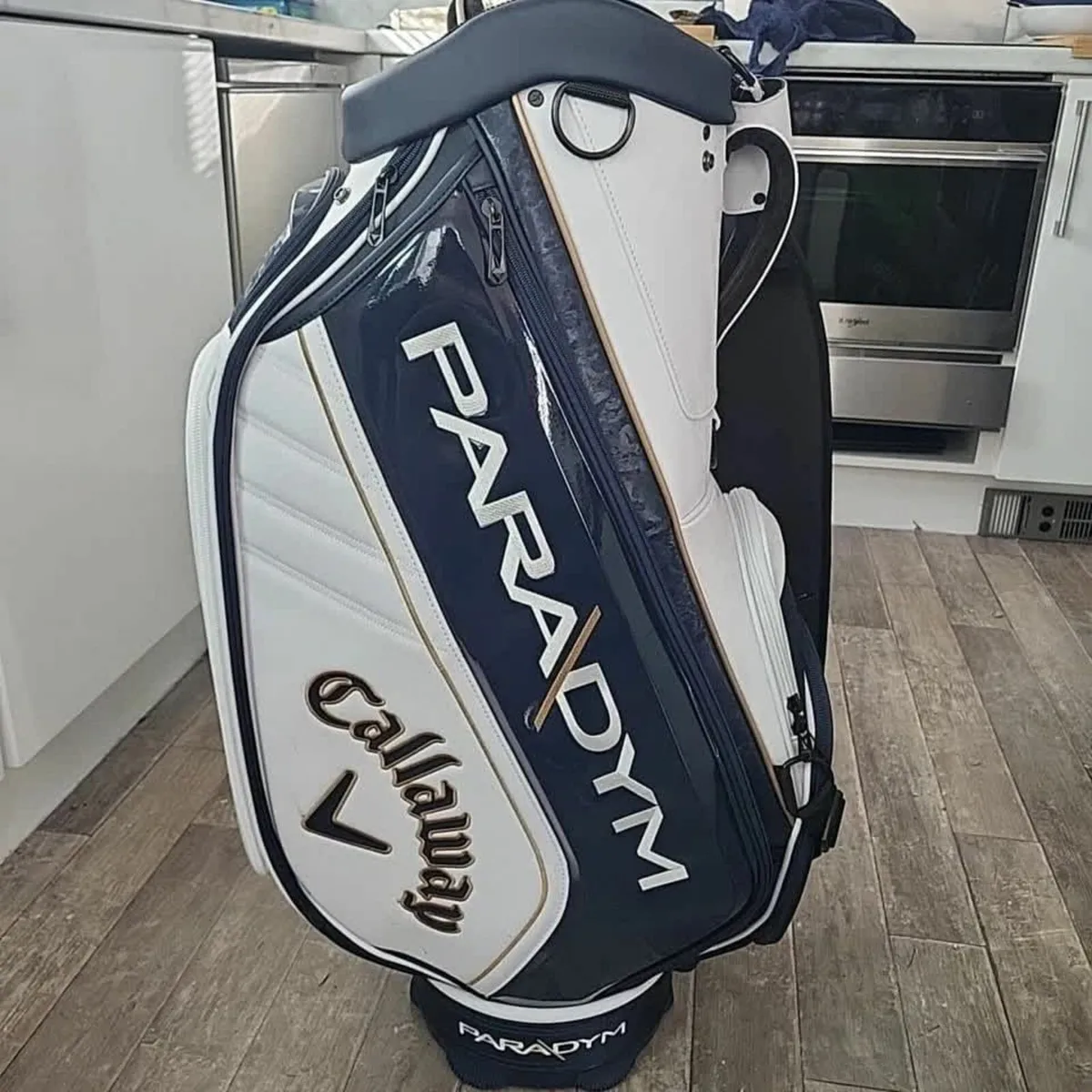 Callaway Paradym Tour Golf Bag - Image 4