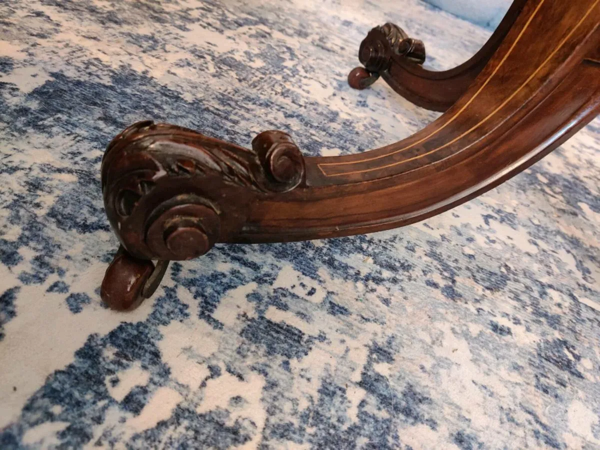 An Edwardian Rosewood Inland Tea Table - Image 4