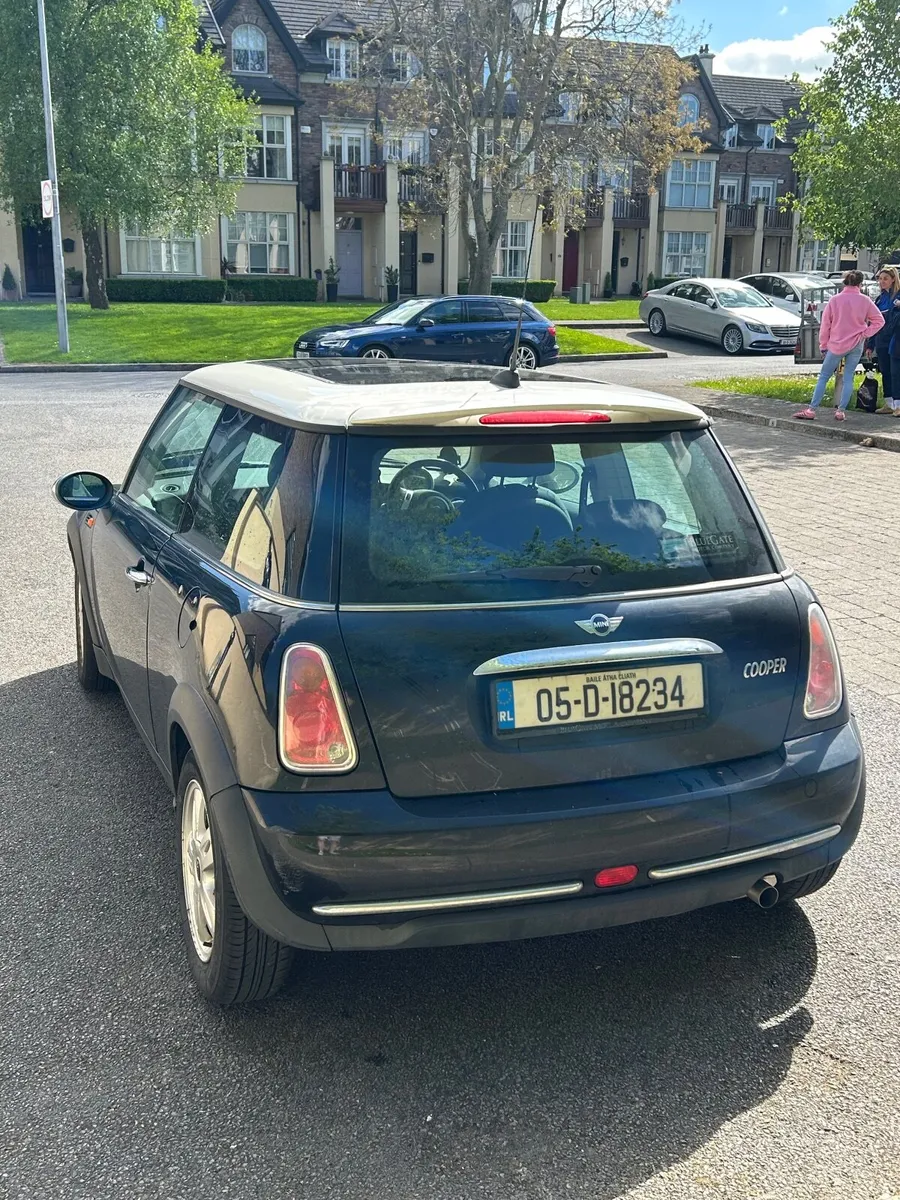 Mini Cooper 2005 Black New NCT - Image 4